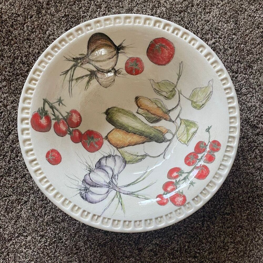 Williams Sonoma large serving bowl 14”